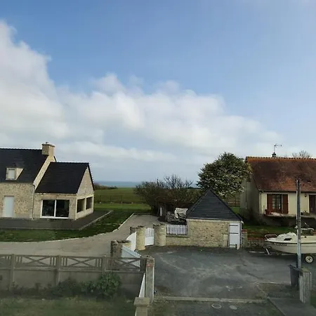 Maison Vue Mer: Seaside Comfort With Garden Terrace * Vierville-sur-Mer