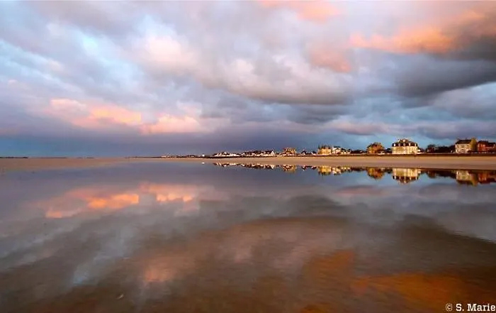 Villa Maison Vue Mer: Seaside Comfort With Garden Terrace *